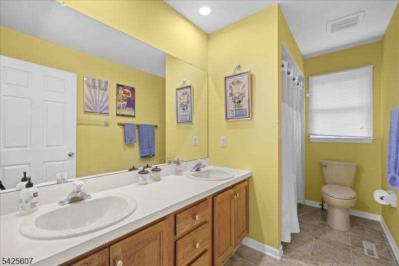 PACESETTER BELLEWOOD - Residential
