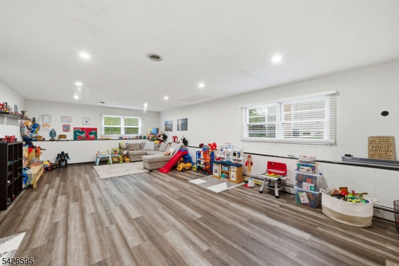 Pine Brook/Brittany Park - Residential