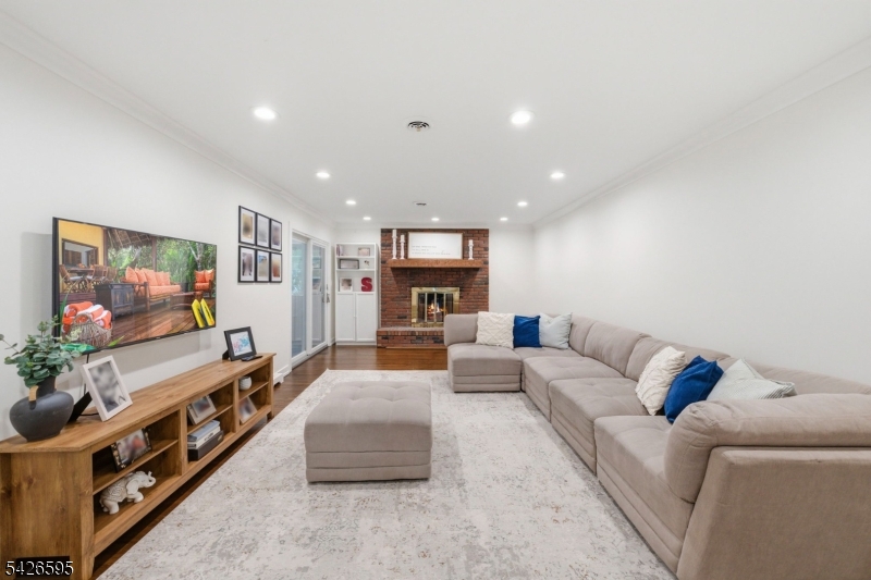 Pine Brook/Brittany Park - Residential