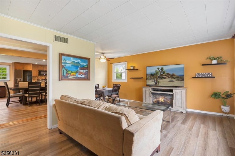 126 Donato Dr