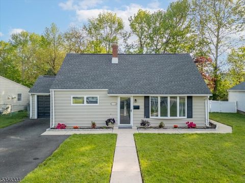 126 Donato Dr Little Falls Twp. NJ 07424