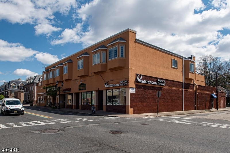 Downtown - Residential Lease