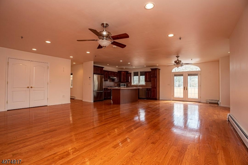 Downtown - Residential Lease