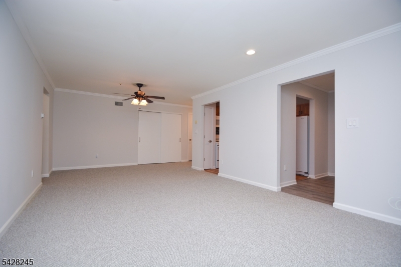 Seasons Glen - Residential