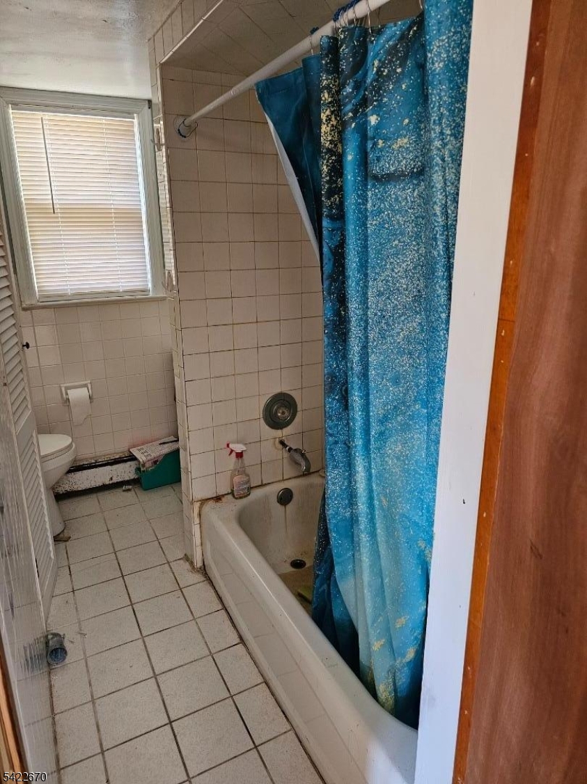 Flood insurance required - Residential