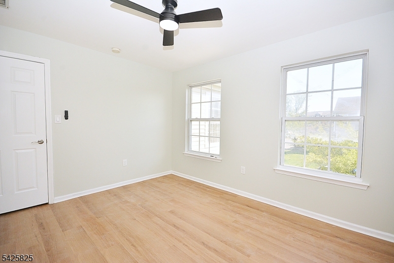 La Mer Community - Residential