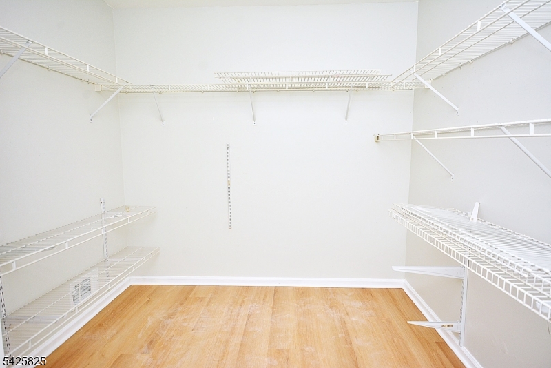 La Mer Community - Residential