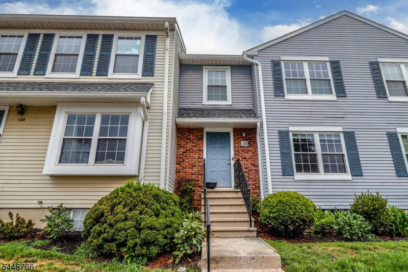 Photo 1 of 35 — 136 Coburn Ln, Franklin Twp., NJ 08873