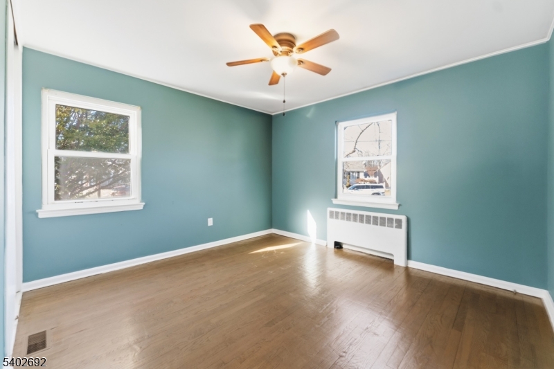 Sunny Side - Residential