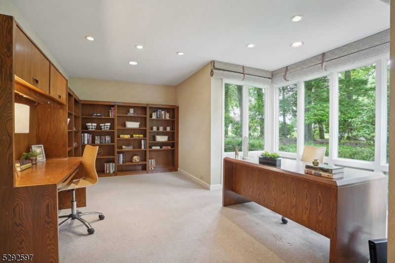 Hartshorn - Residential