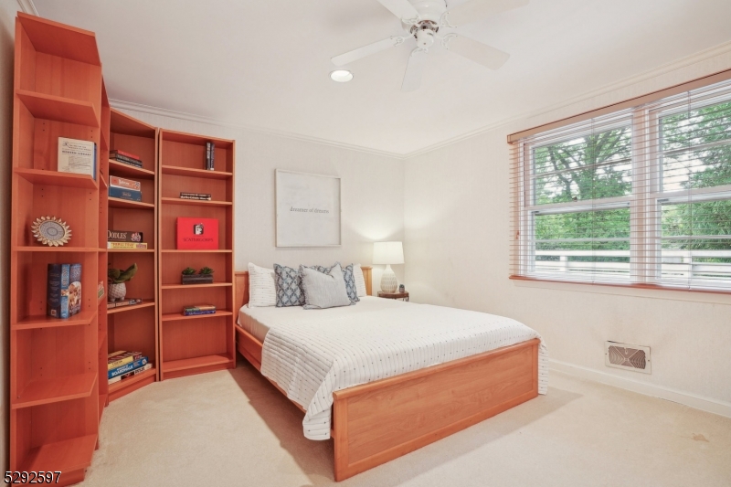 Hartshorn - Residential