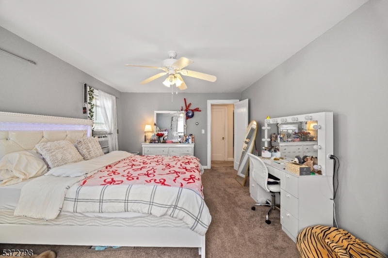 Spring Garden - Residential