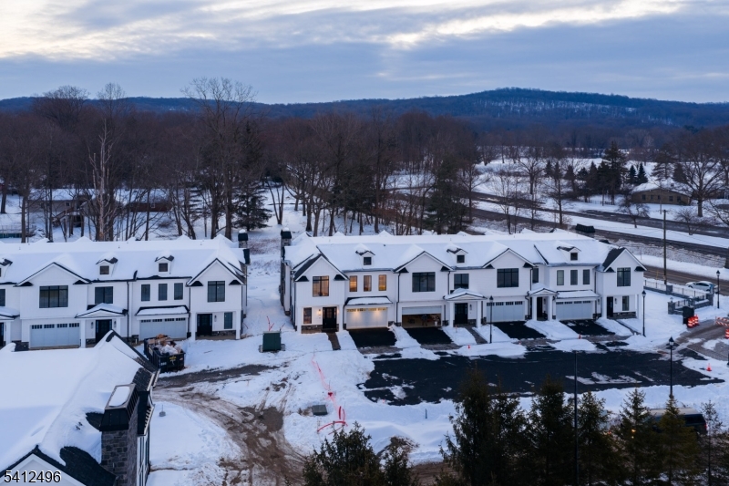 Upper Grande Rockleig - Residential