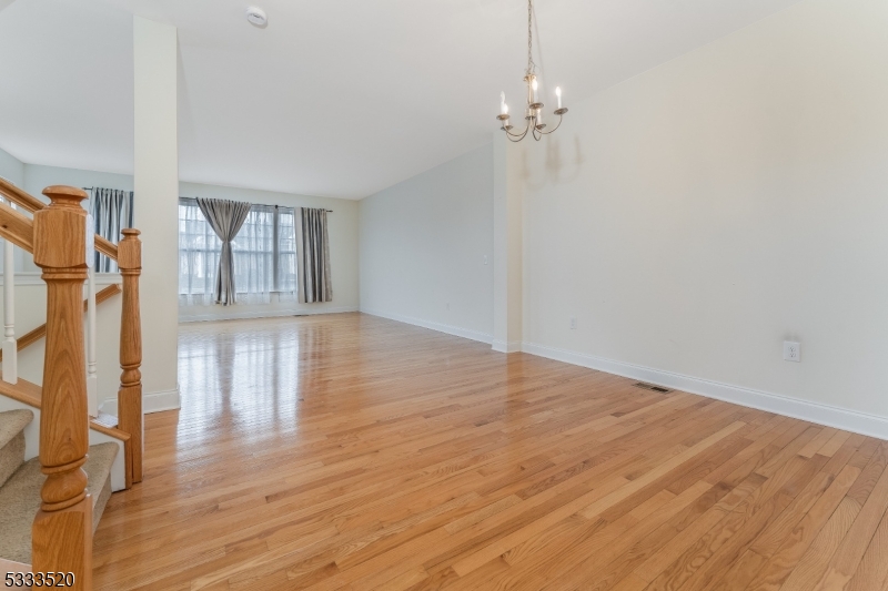 Allamuchy Twp., New Jersey 07840, United States, 3 Bedrooms Bedrooms, ,3 BathroomsBathrooms,Residential,Active,15860