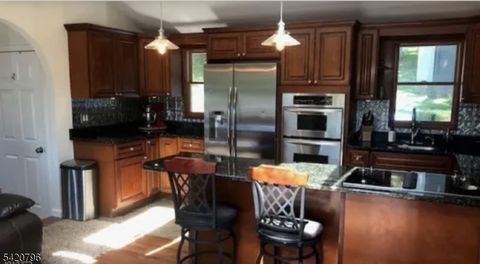 112 Seneca Lake Rd, Sparta Twp., NJ 07871 - #: 4017615