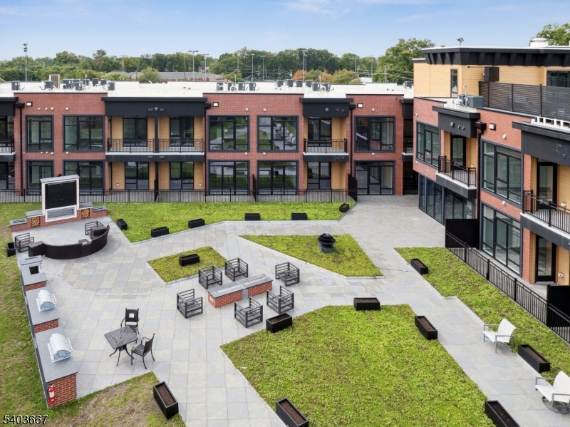 Veranta by Kontos - Residential Lease