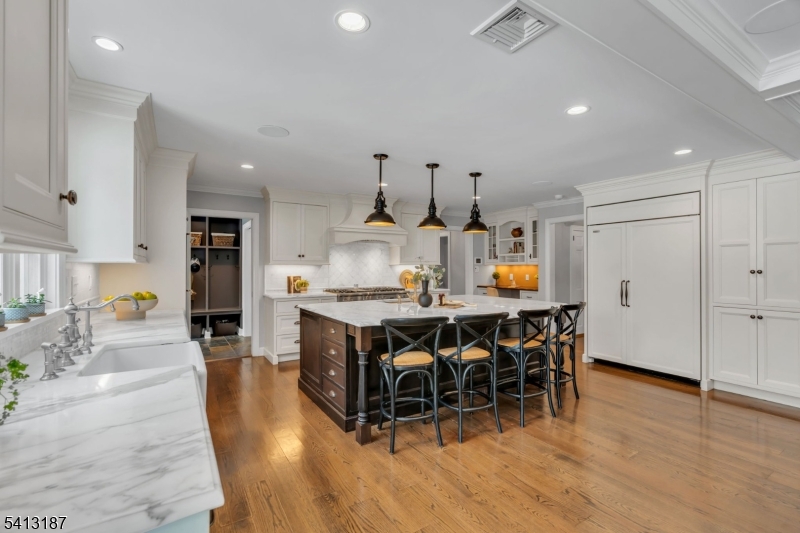 UPPER Washington - Residential