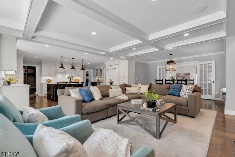 UPPER Washington - Residential