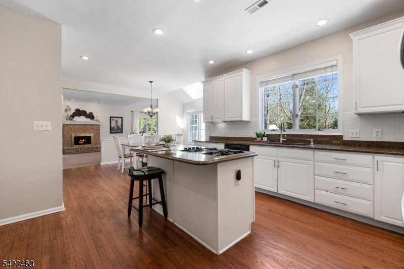 Montgomery Chase - Residential