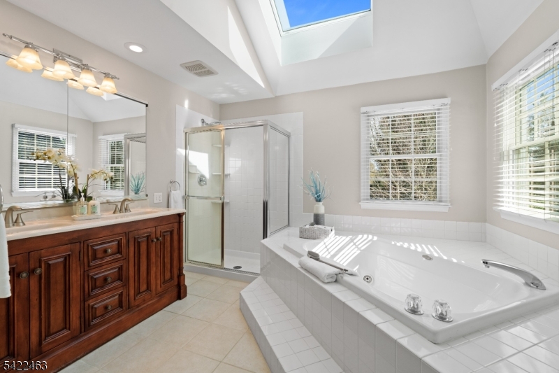 Montgomery Chase - Residential