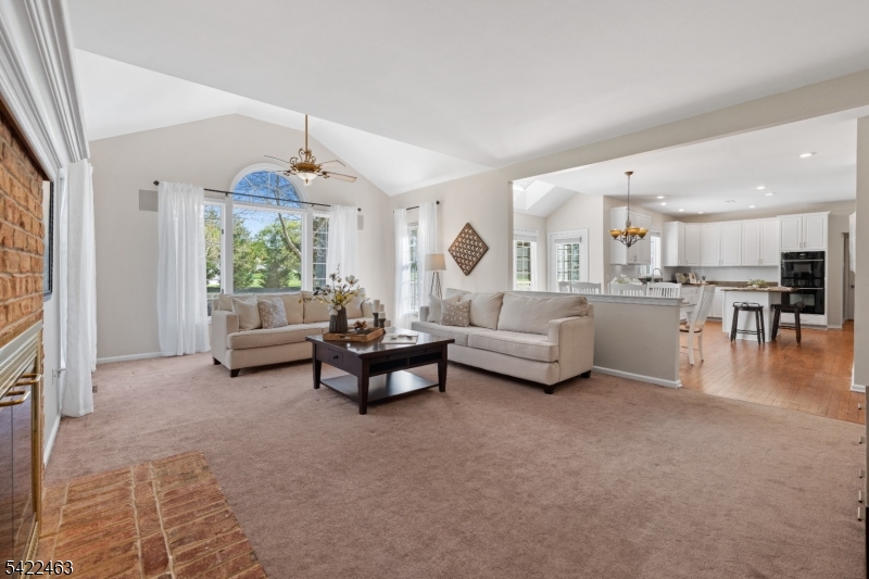 Montgomery Chase - Residential