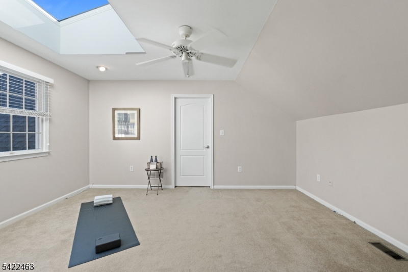 Montgomery Chase - Residential