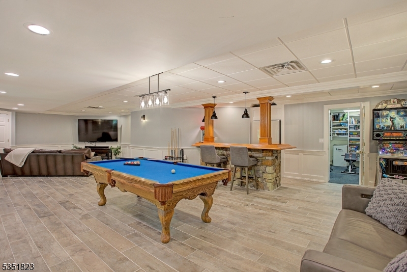 The Pond - Residential