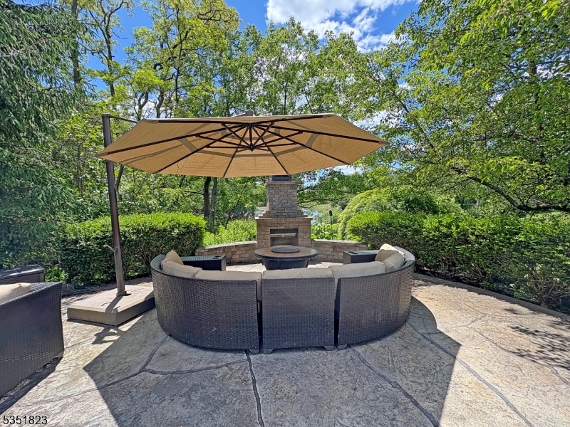 The Pond - Residential