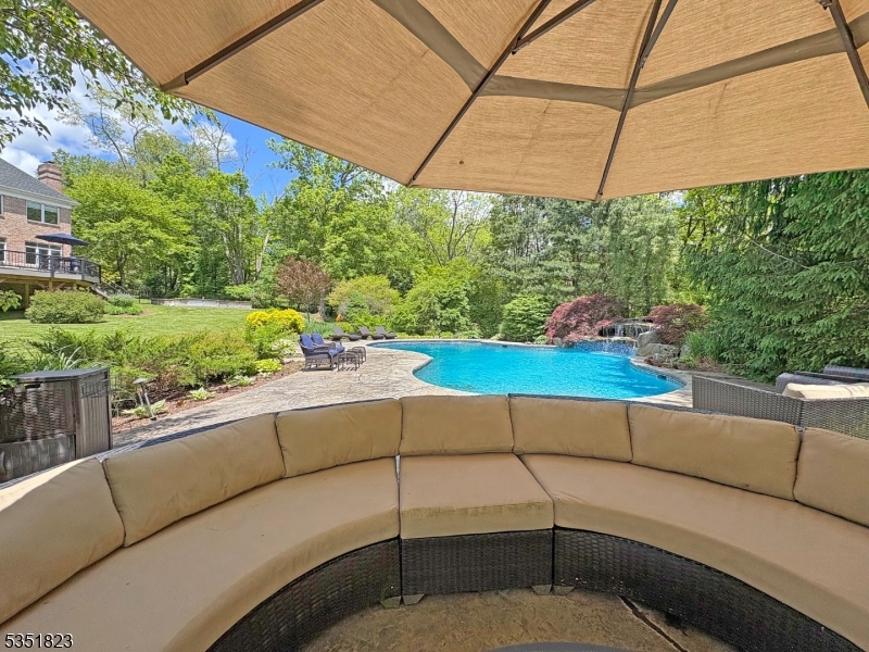 The Pond - Residential