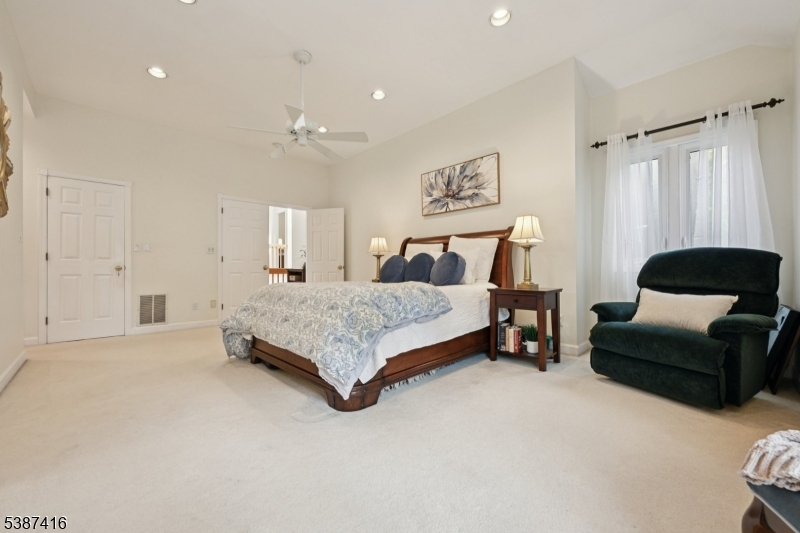 Spruce Edge - Residential