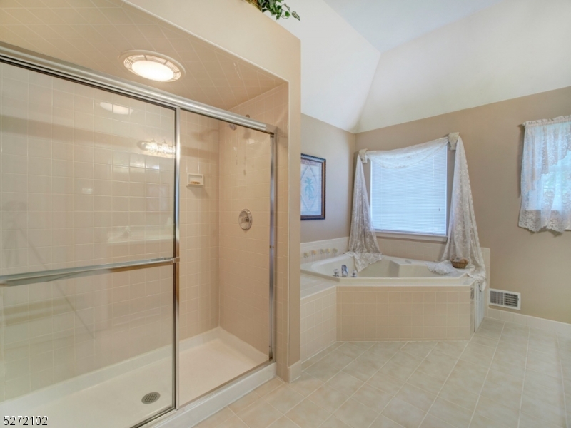 Poets Peak - Residential