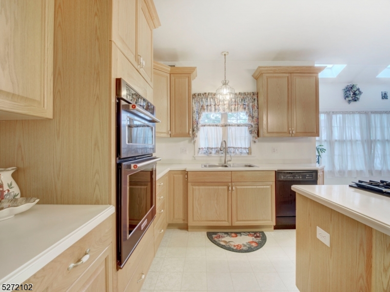 Poets Peak - Residential