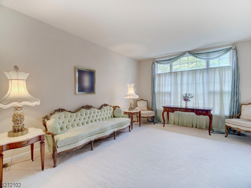 Poets Peak - Residential