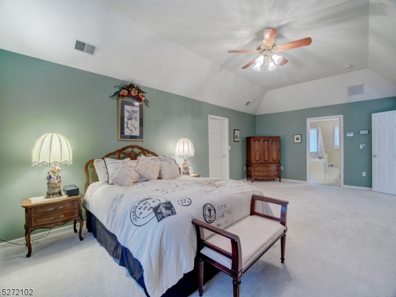 Poets Peak - Residential