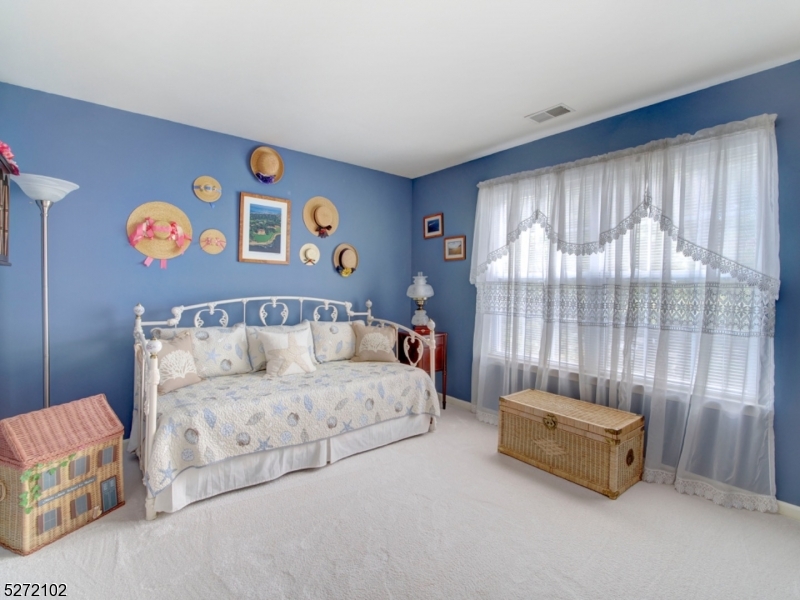 Poets Peak - Residential