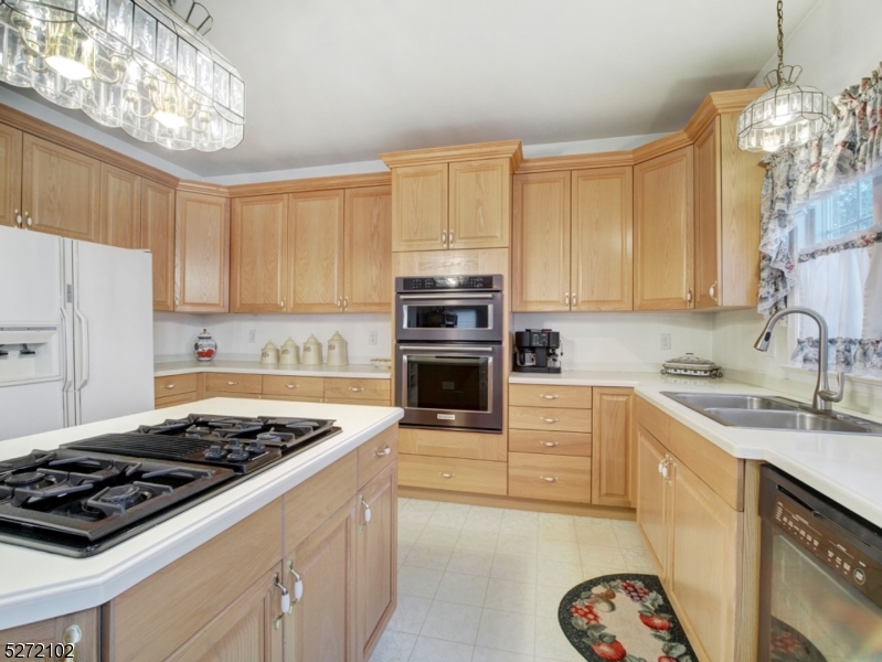 Poets Peak - Residential