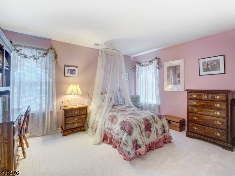 Poets Peak - Residential