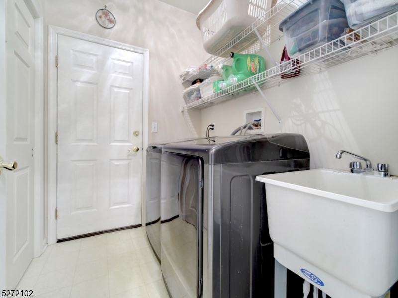 Poets Peak - Residential