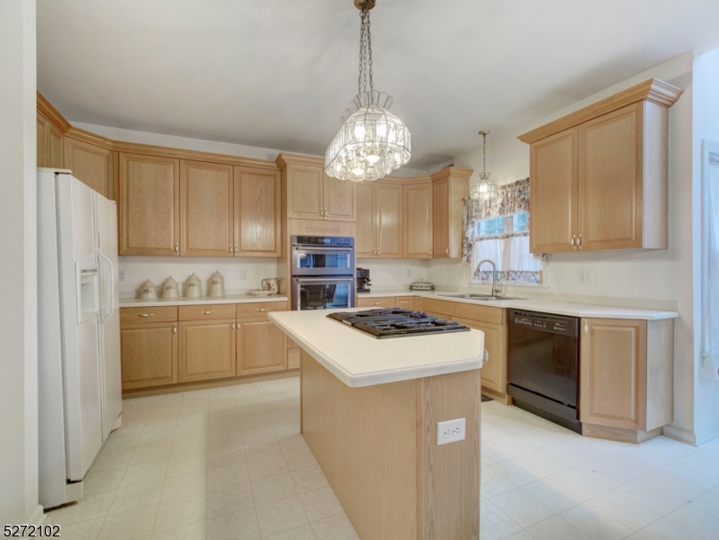 Poets Peak - Residential