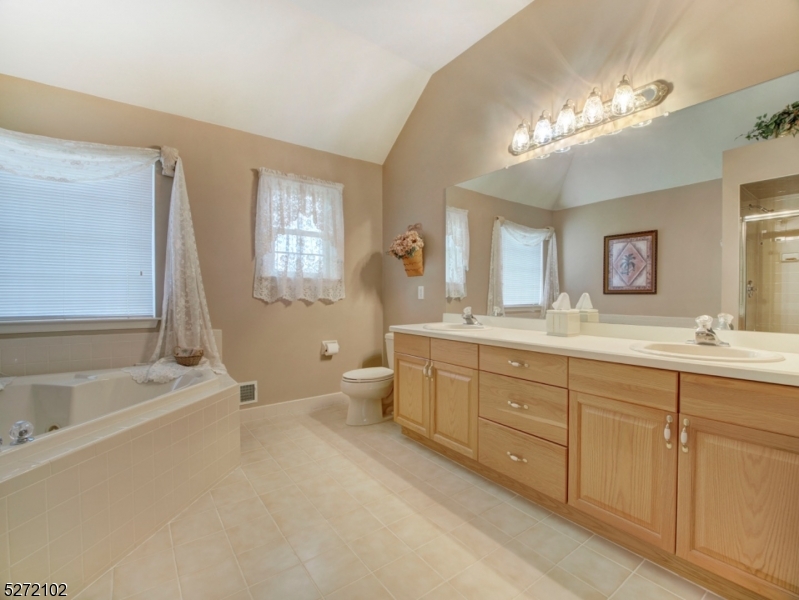 Poets Peak - Residential