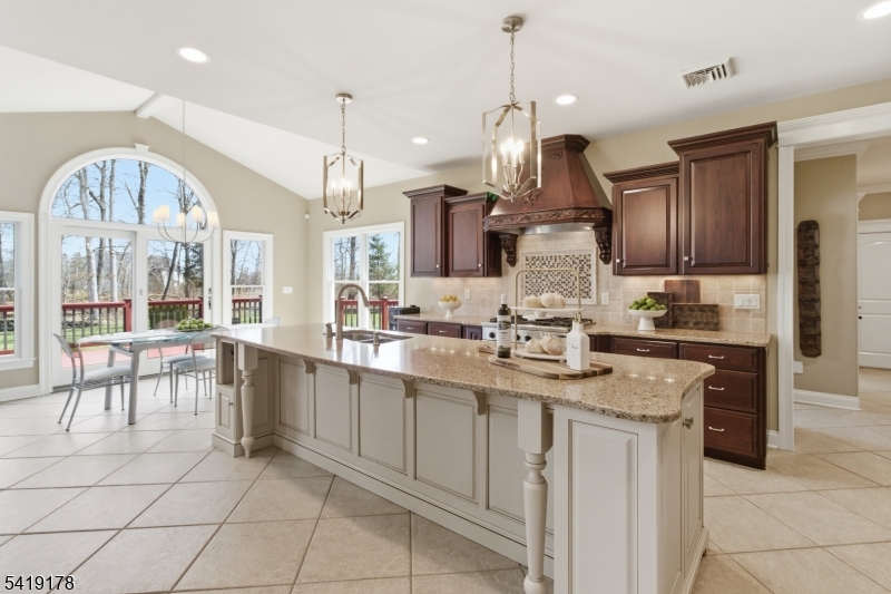 Equestrian Meadows Estates - Residential