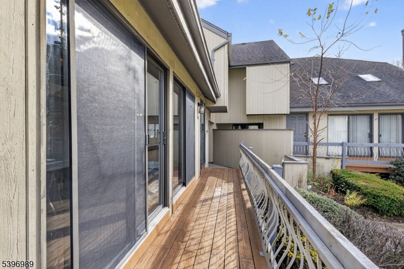 Whitehall Manor - Residential