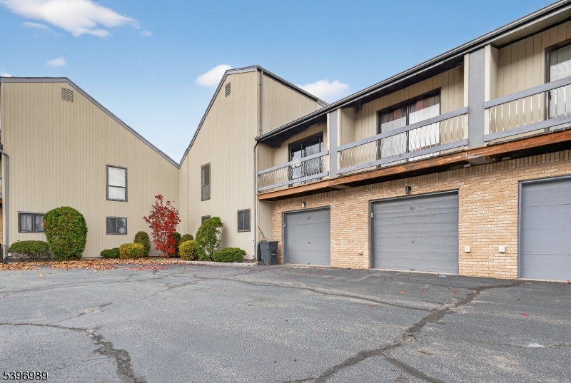 Whitehall Manor - Residential