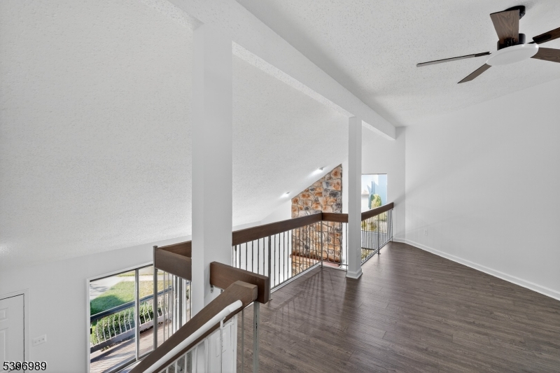 Whitehall Manor - Residential