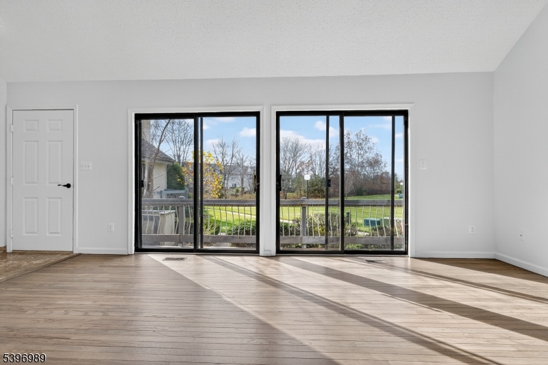 Whitehall Manor - Residential