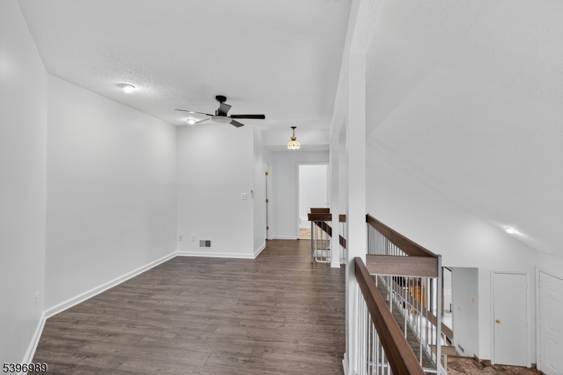 Whitehall Manor - Residential