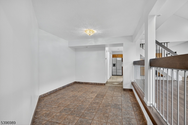 Whitehall Manor - Residential