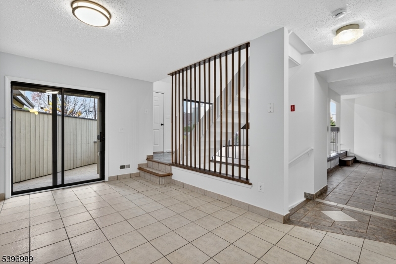 Whitehall Manor - Residential