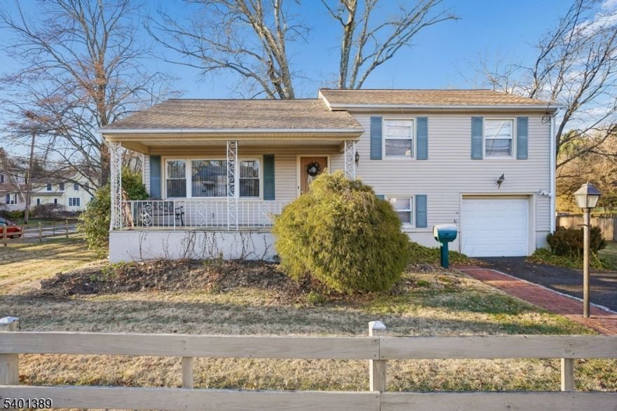 Conveniently located Split Level home just ready for updating!. Spacious corner lot, room to expand, wonderful Florham Park community of low taxes, good schools, convenient to Madison train station for Manhattan Direct Train/Bus Line.  Open concept, central air, hard wood floors under most carpet, open front porch, rear patio, stockade fenced yard, lots of potential for buyer with vision.