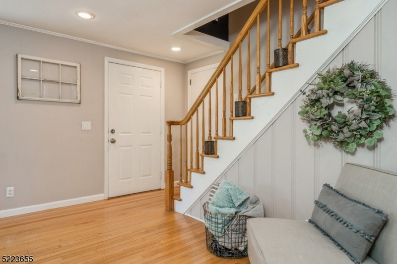 SAGINAW LAKE - Residential